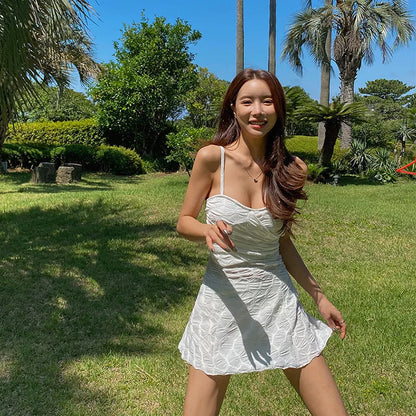 Sexy New One-Piece Swimsuit Women's Strapl Gathered Ba Batherie Thermal Belly Covering Slimming Casual Swimwear