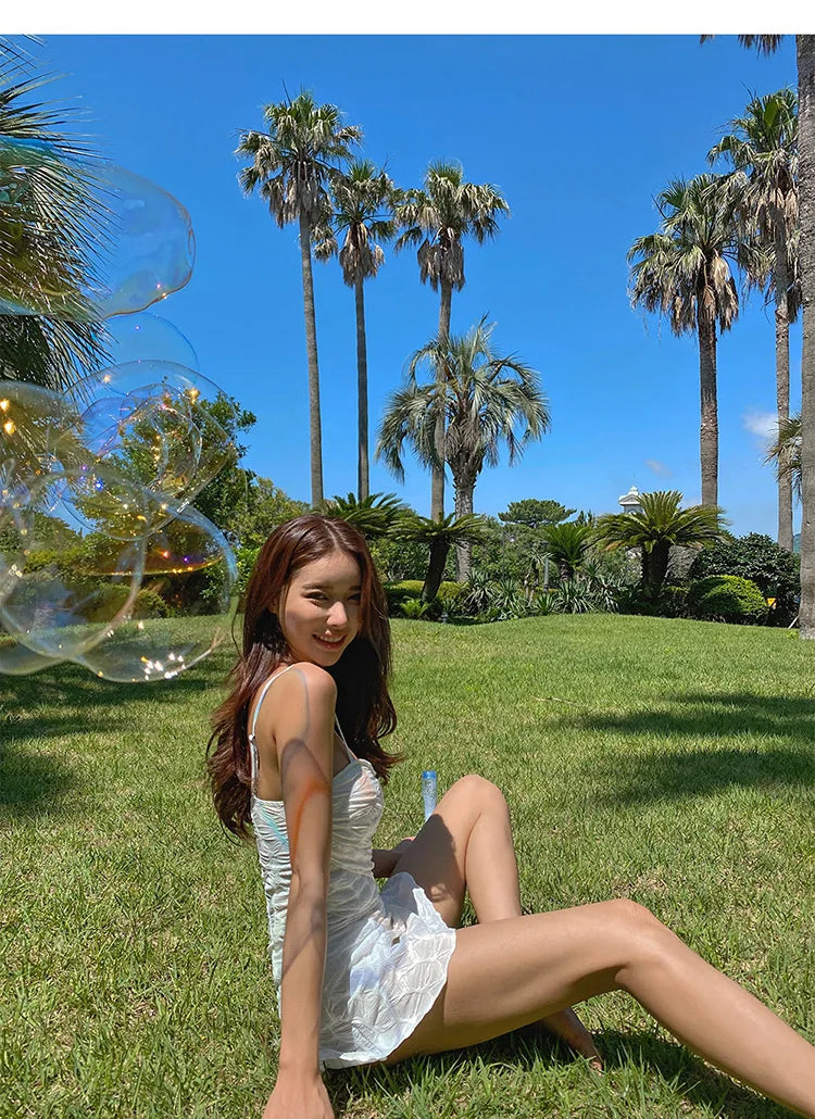 Sexy New One-Piece Swimsuit Women's Strapl Gathered Ba Batherie Thermal Belly Covering Slimming Casual Swimwear