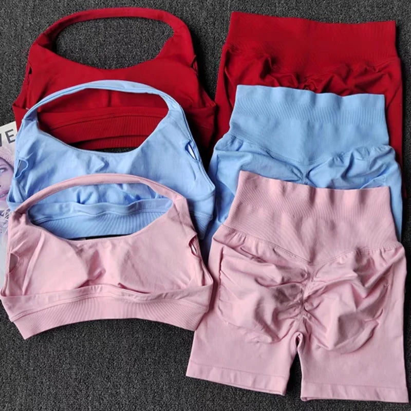 2 Pieces Yoga Suit for Women Seamless Fitness Gym Clothes Halter Sports Bra Matching Impact Shorts Workout Sets Gym Set Outfit