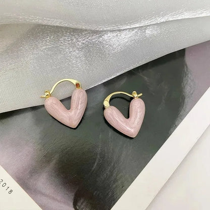 2025 Trendy Heart Stud Earrings For Women Korean Elegant Light Luxury Love Dangle Earring Fashion Simple Drop Jewelry Girls Gift
