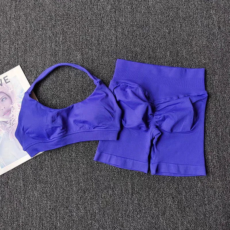 2 Pieces Yoga Suit for Women Seamless Fitness Gym Clothes Halter Sports Bra Matching Impact Shorts Workout Sets Gym Set Outfit