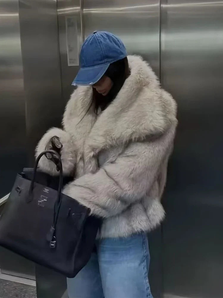 MUJER Faux Fur Coat Plush Fluffy Women's Jacket 2025 Woman Autumn Winter New in Outerwears White Red Gray Black Blends Coats