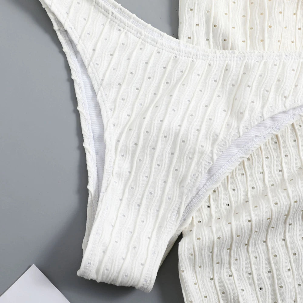 2025 Summer Halter Bikini 3 Pieces Women Special Material Sexy Thong Swimwear With Sarong Skirt White/Black/Pink/Green Beachwear