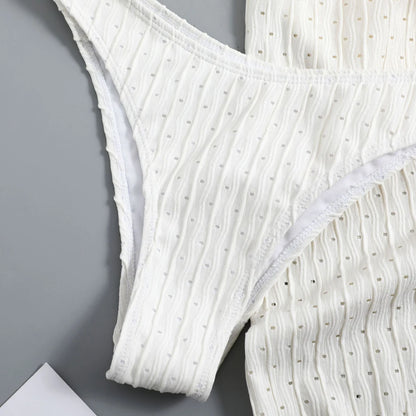 2025 Summer Halter Bikini 3 Pieces Women Special Material Sexy Thong Swimwear With Sarong Skirt White/Black/Pink/Green Beachwear