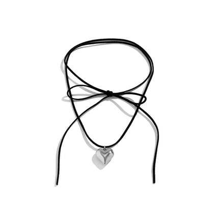 Exaggerated Black Velvet Big Heart Pendant Choker Necklace Women Knotted Bowknot Adjustable Rope Chain Jewelry Wed Accessories