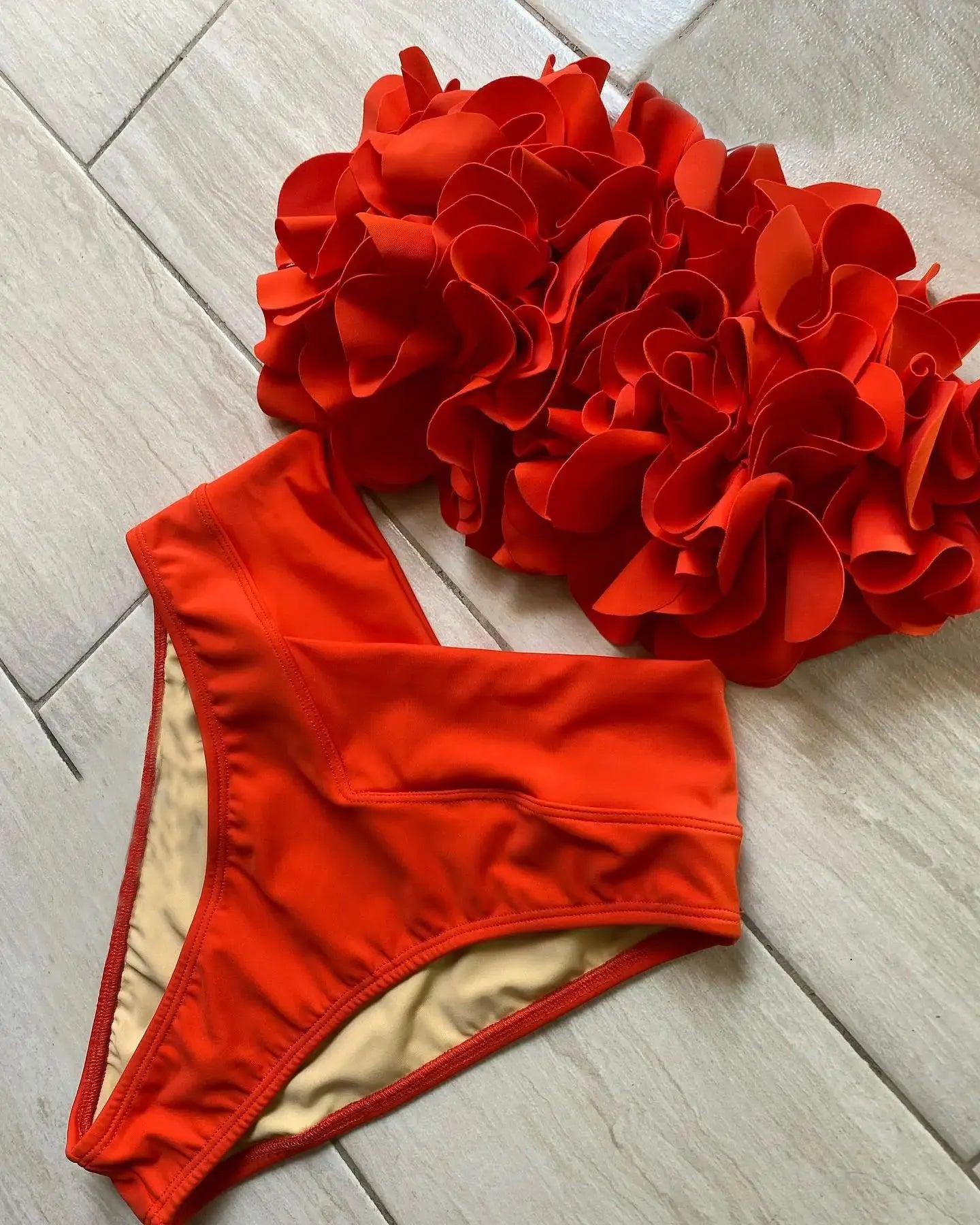 2025 Summer New Sexy Petal Push Up Backless Bikini Set Women Fashion Flower Ruffles Bikini Lady Solid Beachwear Bathing Suit
