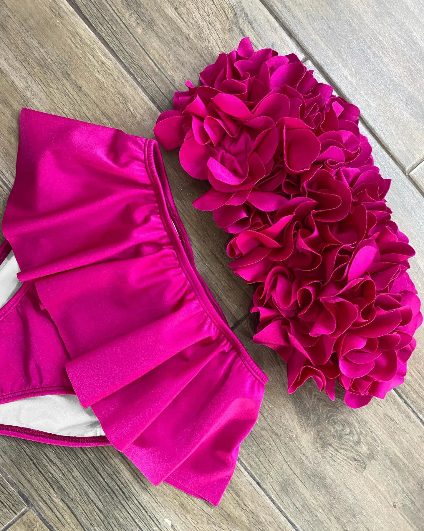 2025 Summer New Sexy Petal Push Up Backless Bikini Set Women Fashion Flower Ruffles Bikini Lady Solid Beachwear Bathing Suit