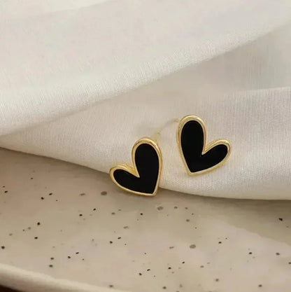 2025 Trendy Heart Stud Earrings For Women Korean Elegant Light Luxury Love Dangle Earring Fashion Simple Drop Jewelry Girls Gift