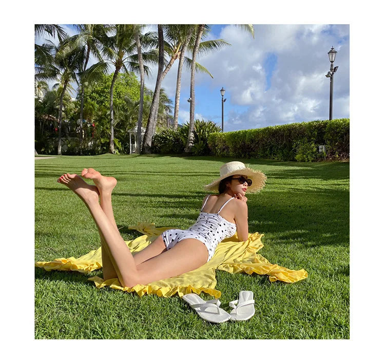 2024 Women One Piece Swimsuit Korean Red Beach Wear Tummy Control Bathing Suit Female Backless Monokini Padded Swimming Pool