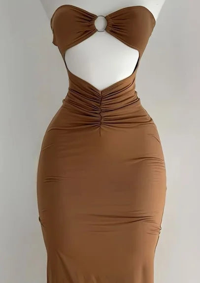 The 2025 summer new solid color sleeveless sexy strapless cutout long dress from Europe and America