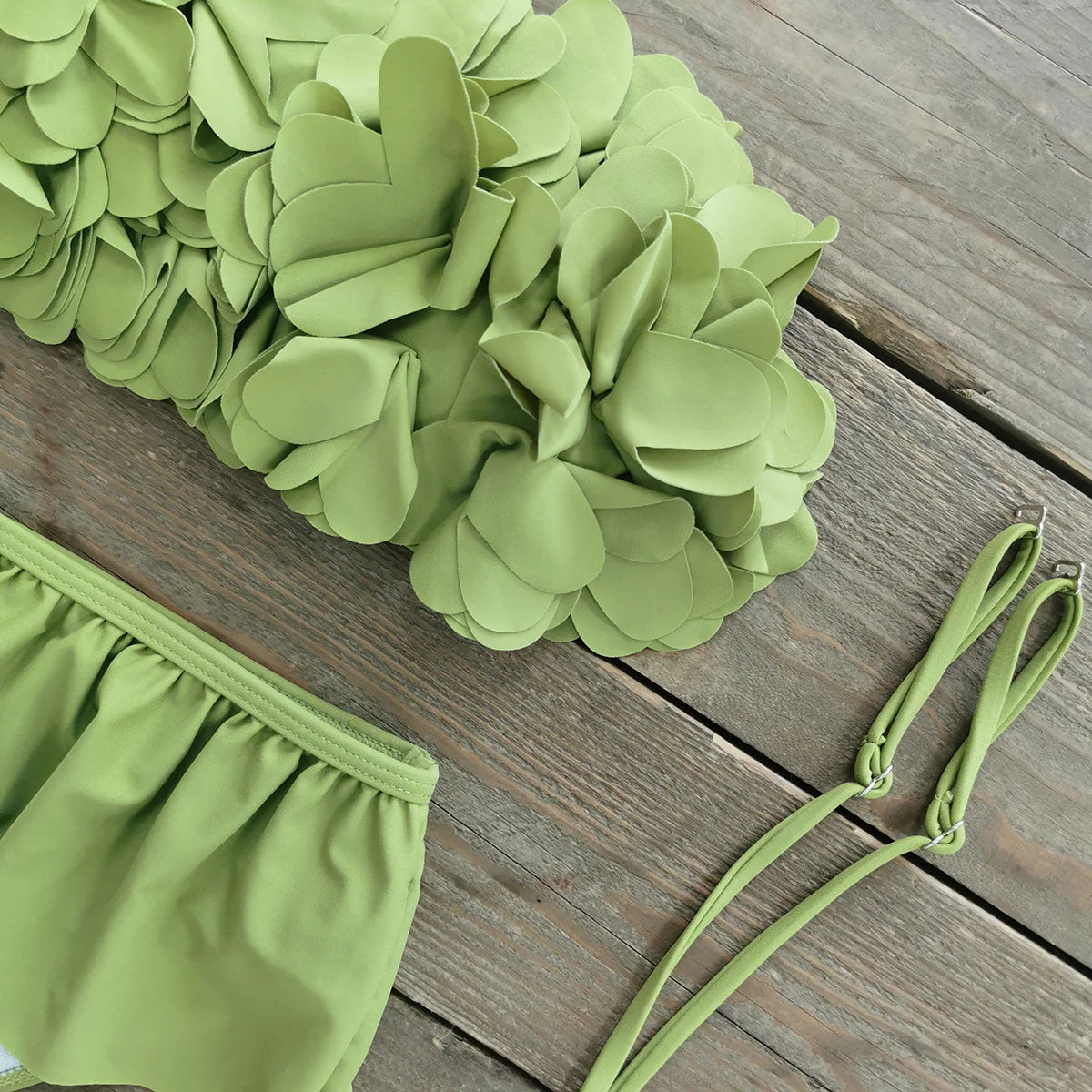 2025 Summer New Sexy Petal Push Up Backless Bikini Set Women Fashion Flower Ruffles Bikini Lady Solid Beachwear Bathing Suit