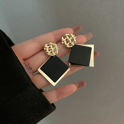 Double Layers Big Square Black Rhombus Metal Fold Drop Earrings Trendy Geometry Sequins Statement Brincos for Women Jewelry Gift